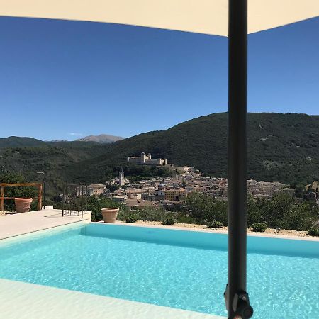 Agriturismo Collerisana Сполето Екстериор снимка
